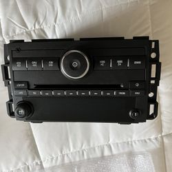 Am/Fm CD Radio /2009 Chevy Silverado 