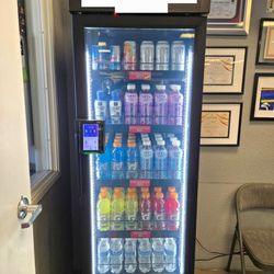 Smart Vending Machine (Like New)