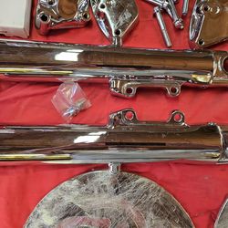 Harley-Davidson Chrome touring 2000 through 2007 front end