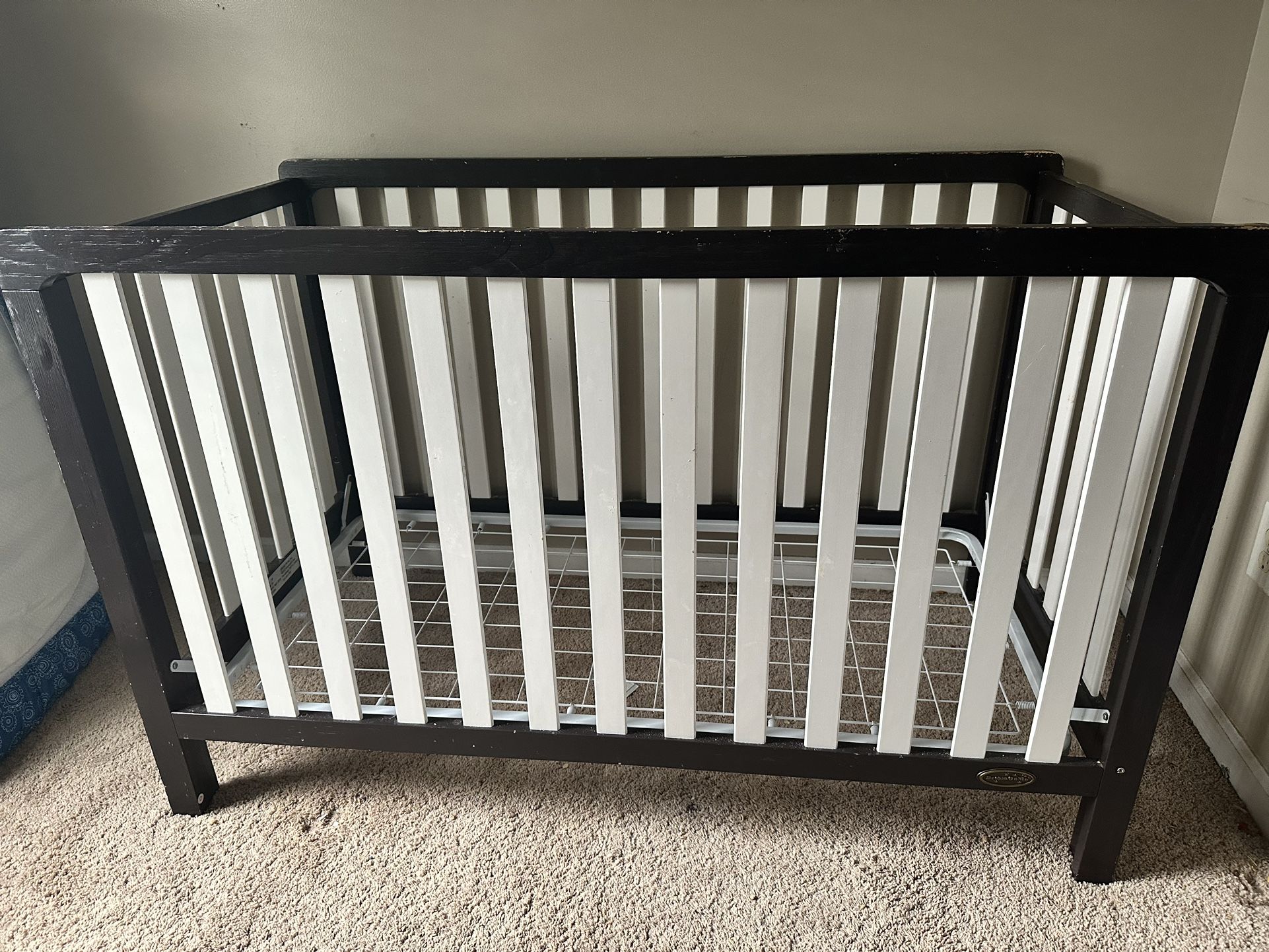 Baby Crib Regular Size No Mattress Included