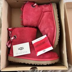 Ugg’s Bailey Bow