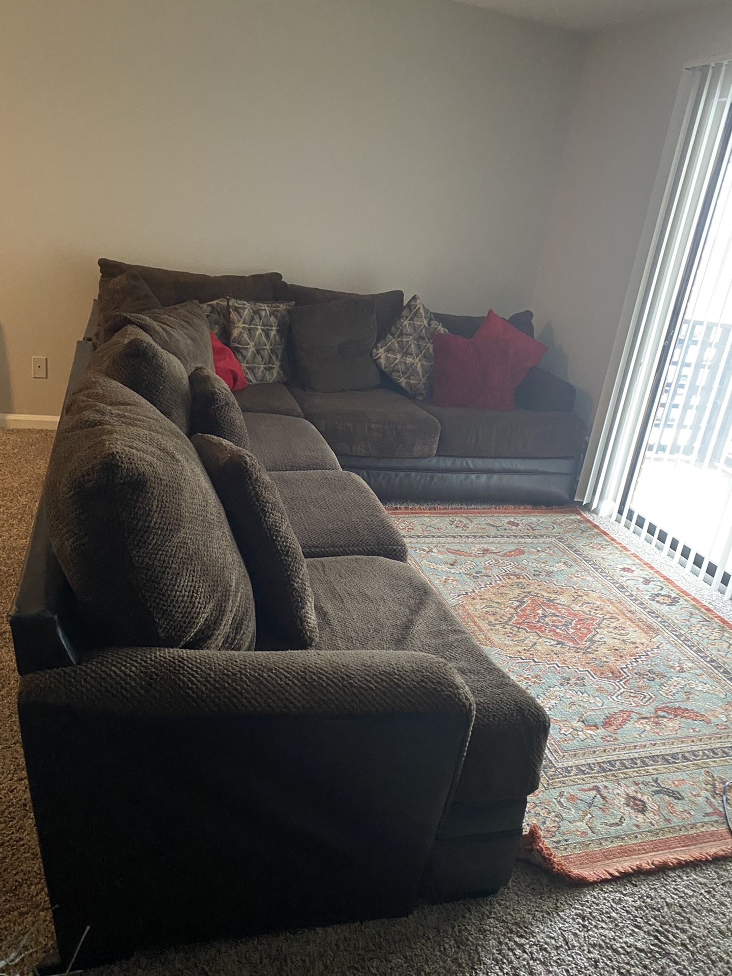 Beautiful Brown Sectional Couch!! Very Soft 