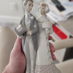 Lladro #4808 Wedding Bride & Groom 7 ¾" Muted Colors Made in Spain