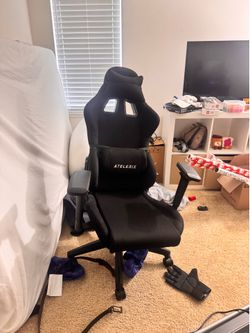 Gaming chair