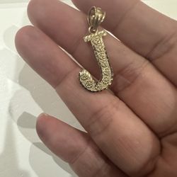 10kt Yellow Gold J Pendant 