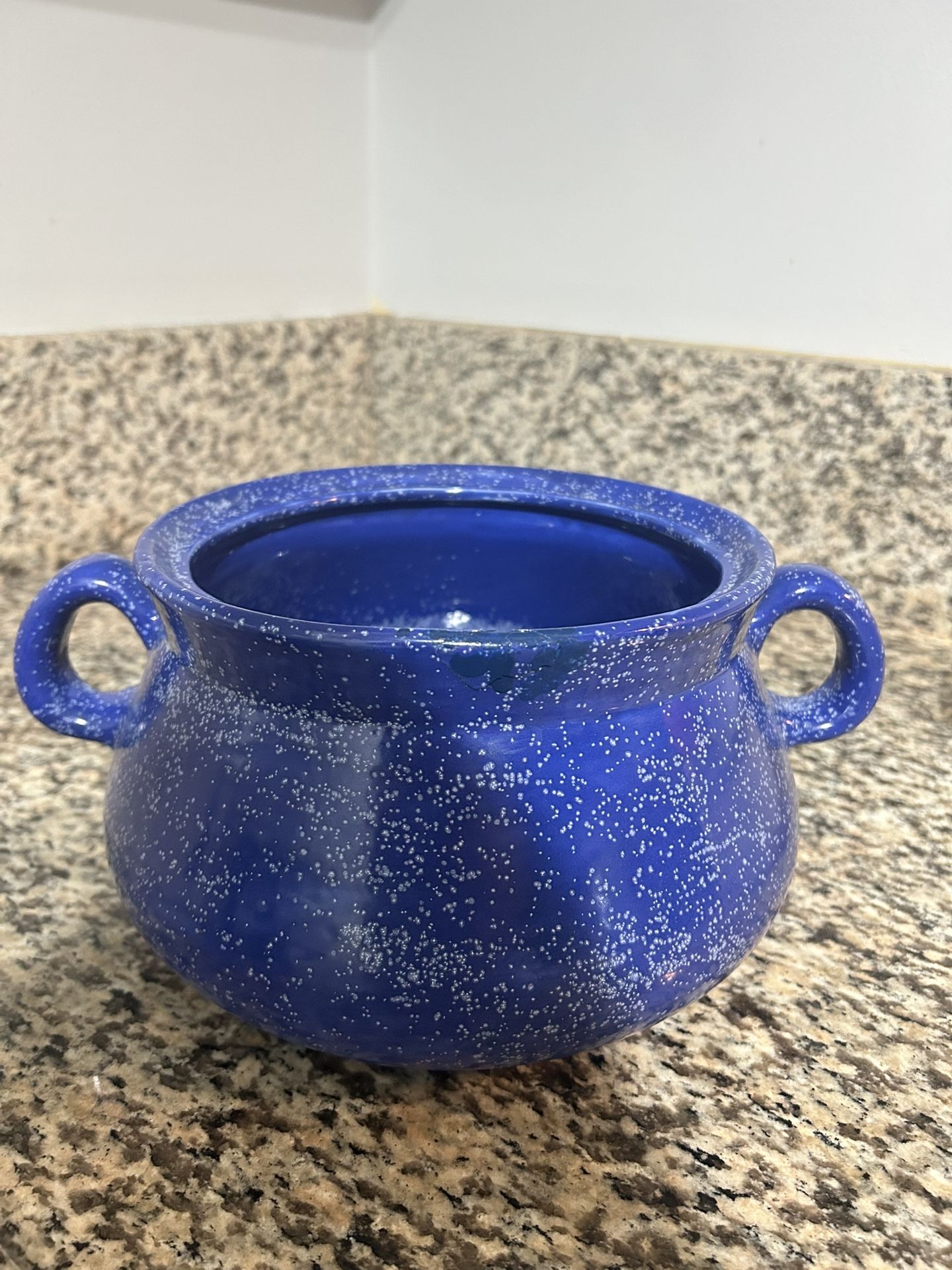 Assorted Kitchen Tools & Essentials Kitchen- Miscellaneous Items