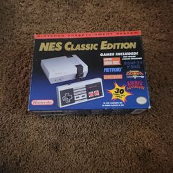 NES Classic Edition Console w/ Box & 1 Controller - Complete Set!