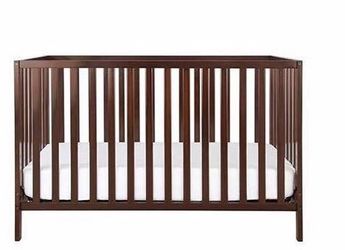 3 in 1 convertible crib with mattress in cover