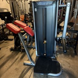 Matrix Kickback Glute Machine in Mint Condition. 