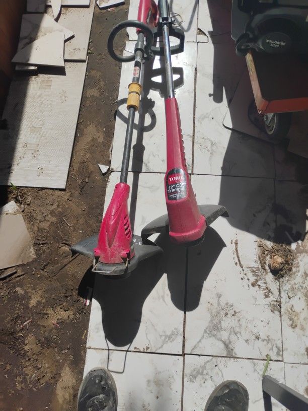 I Have Two Weed Eaters One Is A Toro 12-in Cut Single String The Other One Is A Homelite Single String 12-in Cut Both In Good Operating Condition