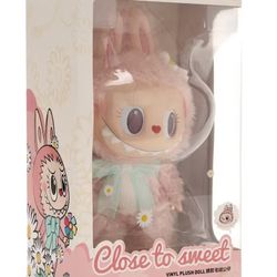 Big- Mokoko Close to Sweet Vinyl Plush Doll Collectible 