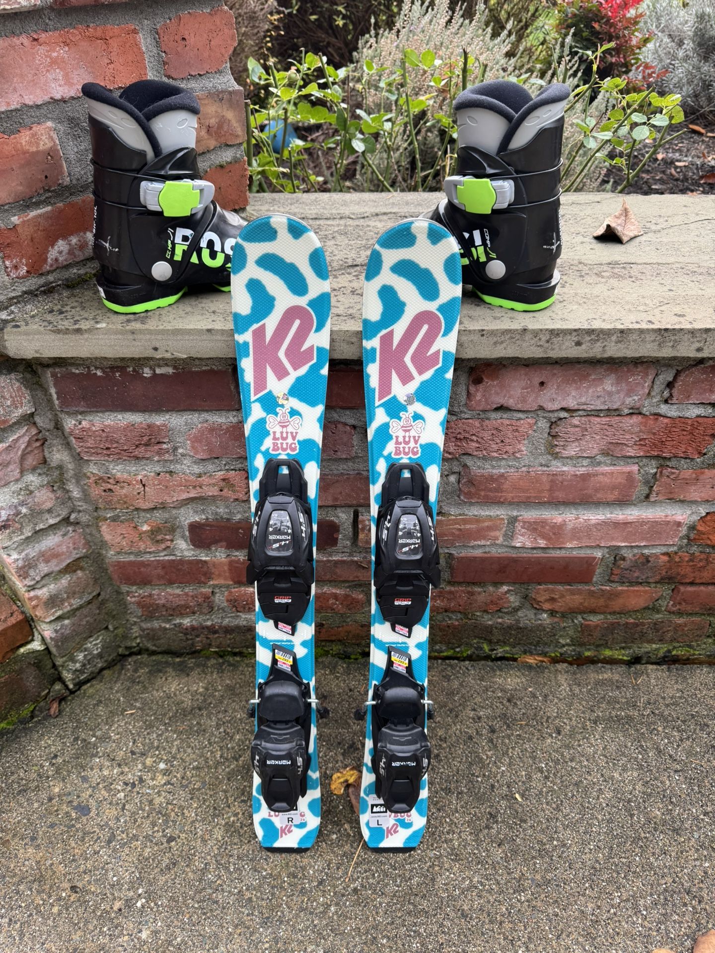 Kids Ski Boots And Skiis