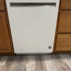 Dishwasher 