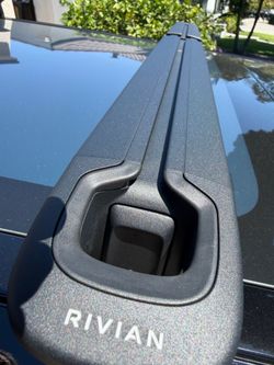 Rivian OEM Dark black cross bars