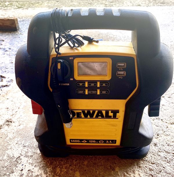 DeWalt Jumper / Air Compressor Pack for Sale in Youngstown, OH OfferUp