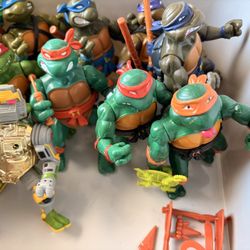 Vintage Teenage Mutant Ninja Turtles Action Figures 