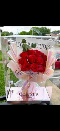 Red Rose Bouquet in Clear Display Box