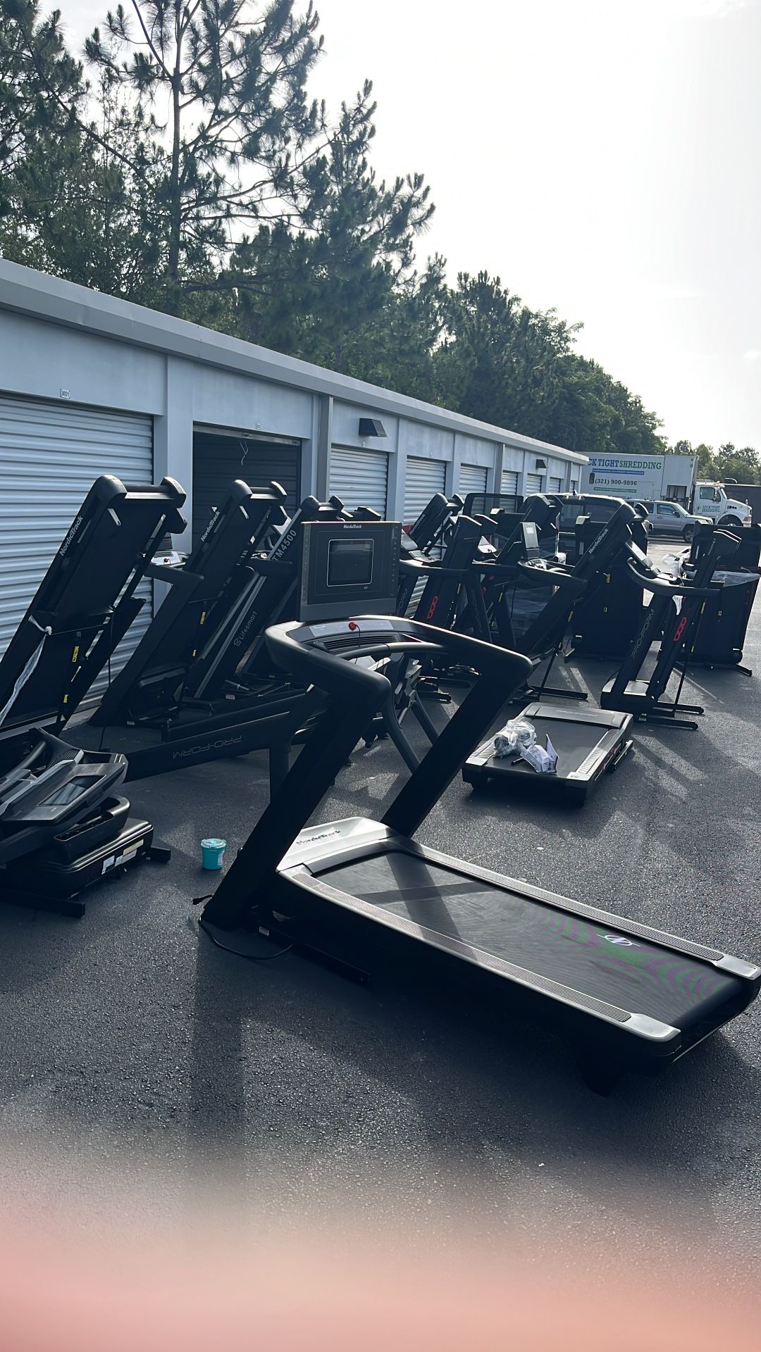 Treadmills For Sale Different Prices Different Models New and Used PRICE IS NOT 1$