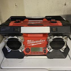 Milwaukee Jobsite Radio