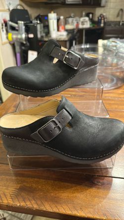 Dansko black suede clogs size 40