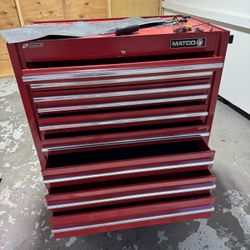 9-drawer Tool Chest