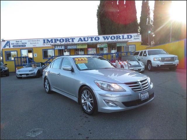 2012 Hyundai Genesis
