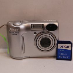 Nikon Coolpix 4600 Silver Digital Camera | 4 Mega Pixels