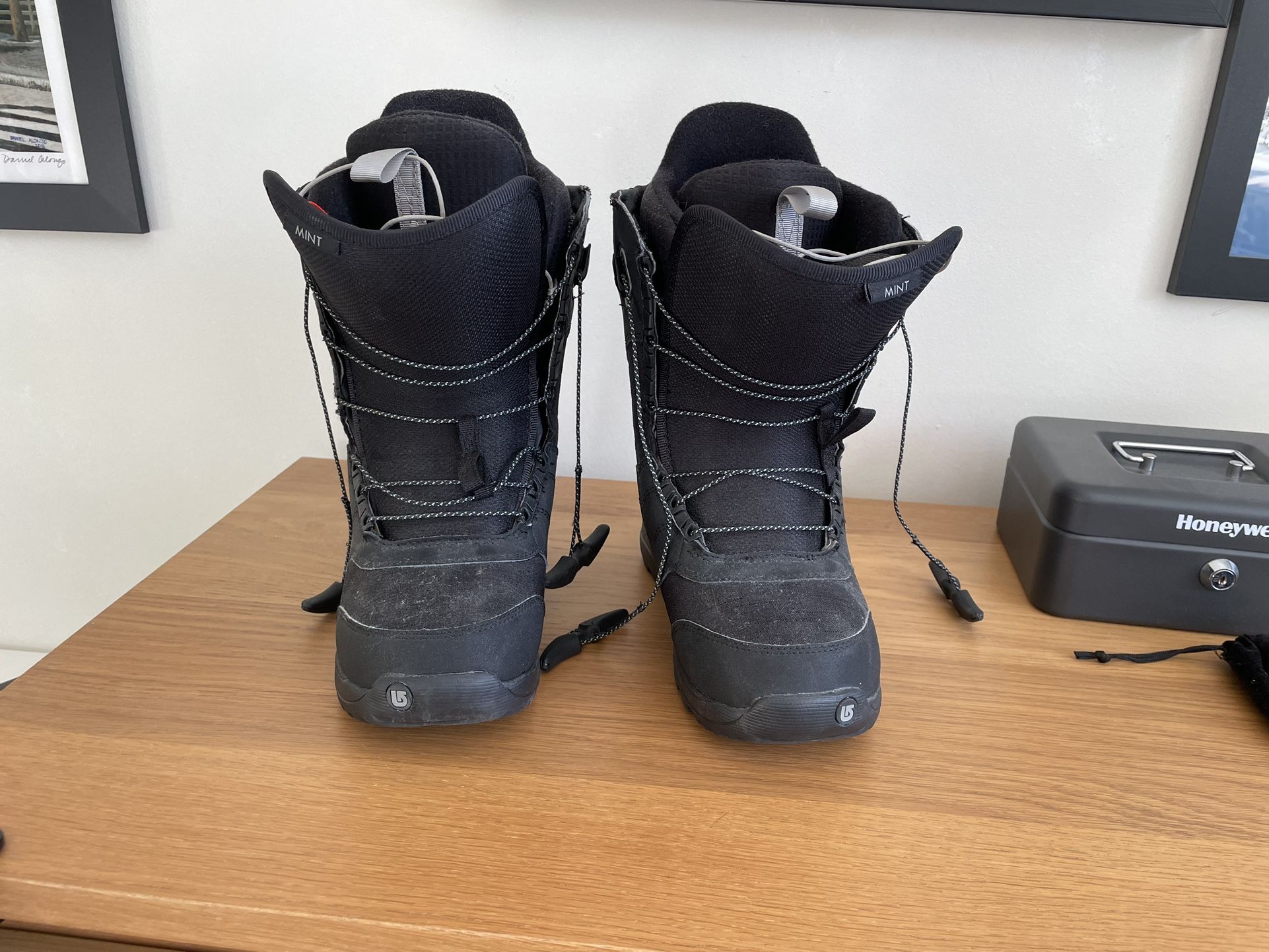 BURTON MINT 23.0㎝ Burton Mint Snowboard Boot Women's 7