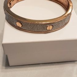 Beautiful Roae Tone Bling, Diamond Bracelet. $60.00. O.B.O Pick UpOnly.