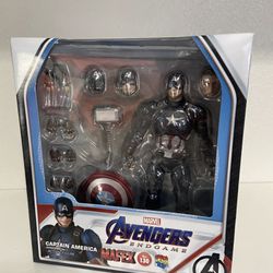 Captain America End Game Mafex figure  $120 Free Shipping/Ships from US 100% complete  Please DM for details 🙏🏻