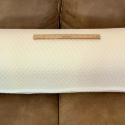 FOOT PILLOW / LEG PILLOW, HALF MOON (SALE)