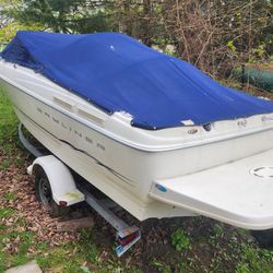 2001 Bayliner Capri Cuddy