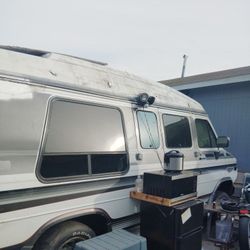 Chevron Ltd. Conversion Chevy Van 2.0 