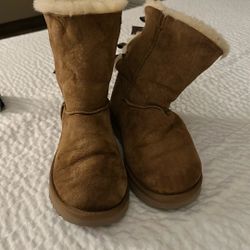brown bailey uggs 