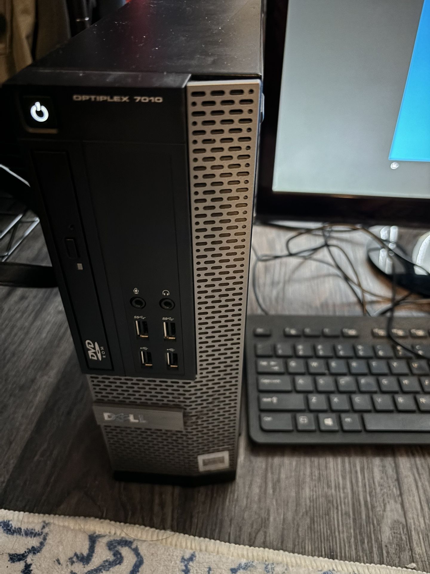 Desktop Computer