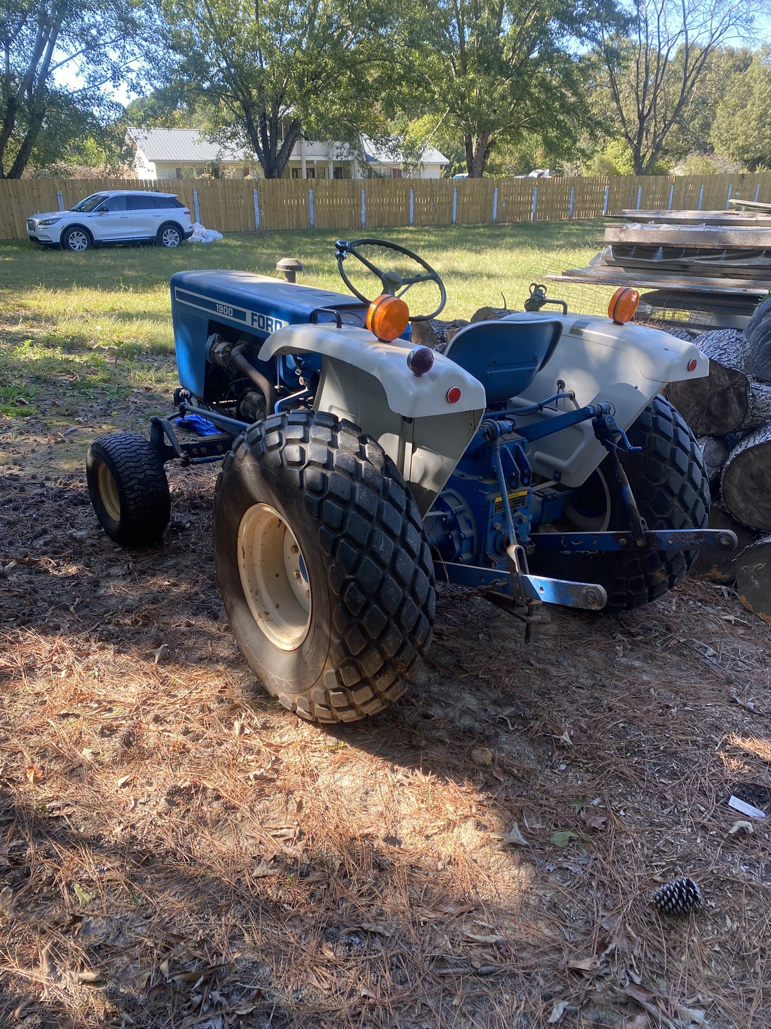 Used F1900 Ford Tractor With 947 Hours 