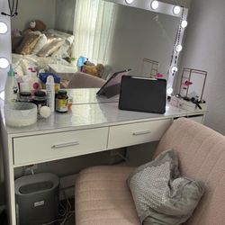 Vanity 