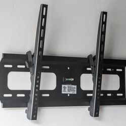 TV Wall Mounting Bracket - Flat Tilting Mount - Ultra Slim