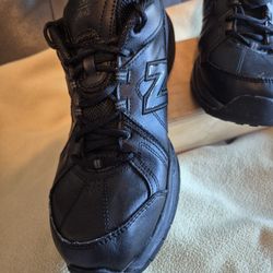 Men's New Balance Sneakers Size 11 2E