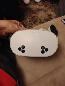 Meta Quest 3 VR Headset