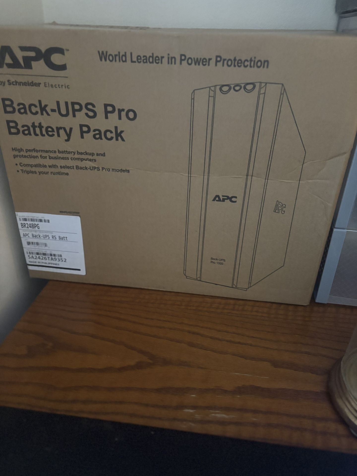 Brand New APC Back-ups Pro Battery Pack