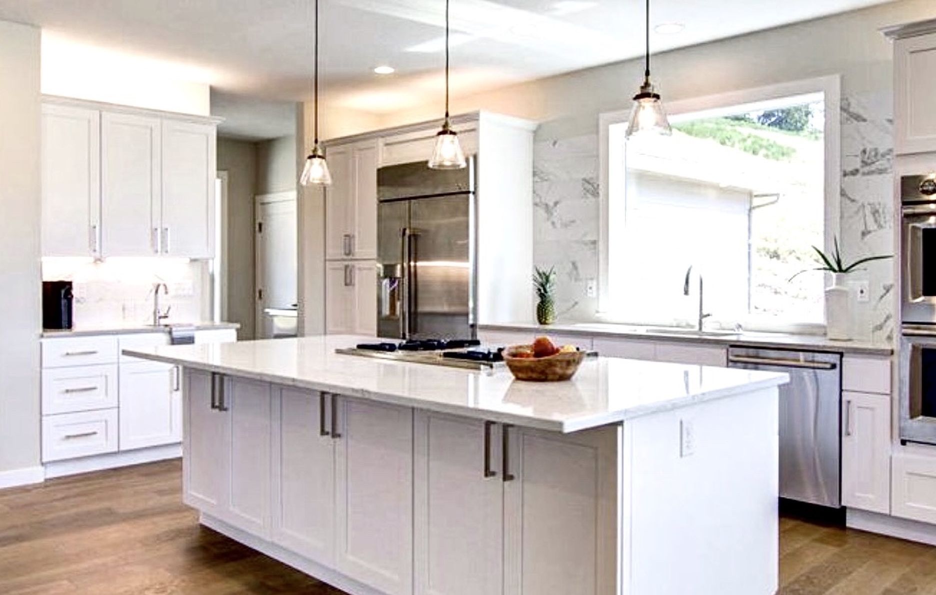 White Shaker Kitchen Cabinets Wholesale To Public