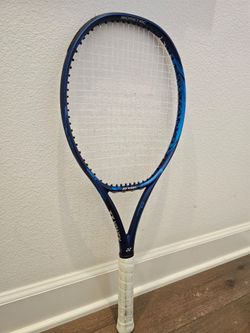 Yonex EZONE 98L Tennis Racquet - 98 sq in / 4 1/4" Grip (Made in Japan)