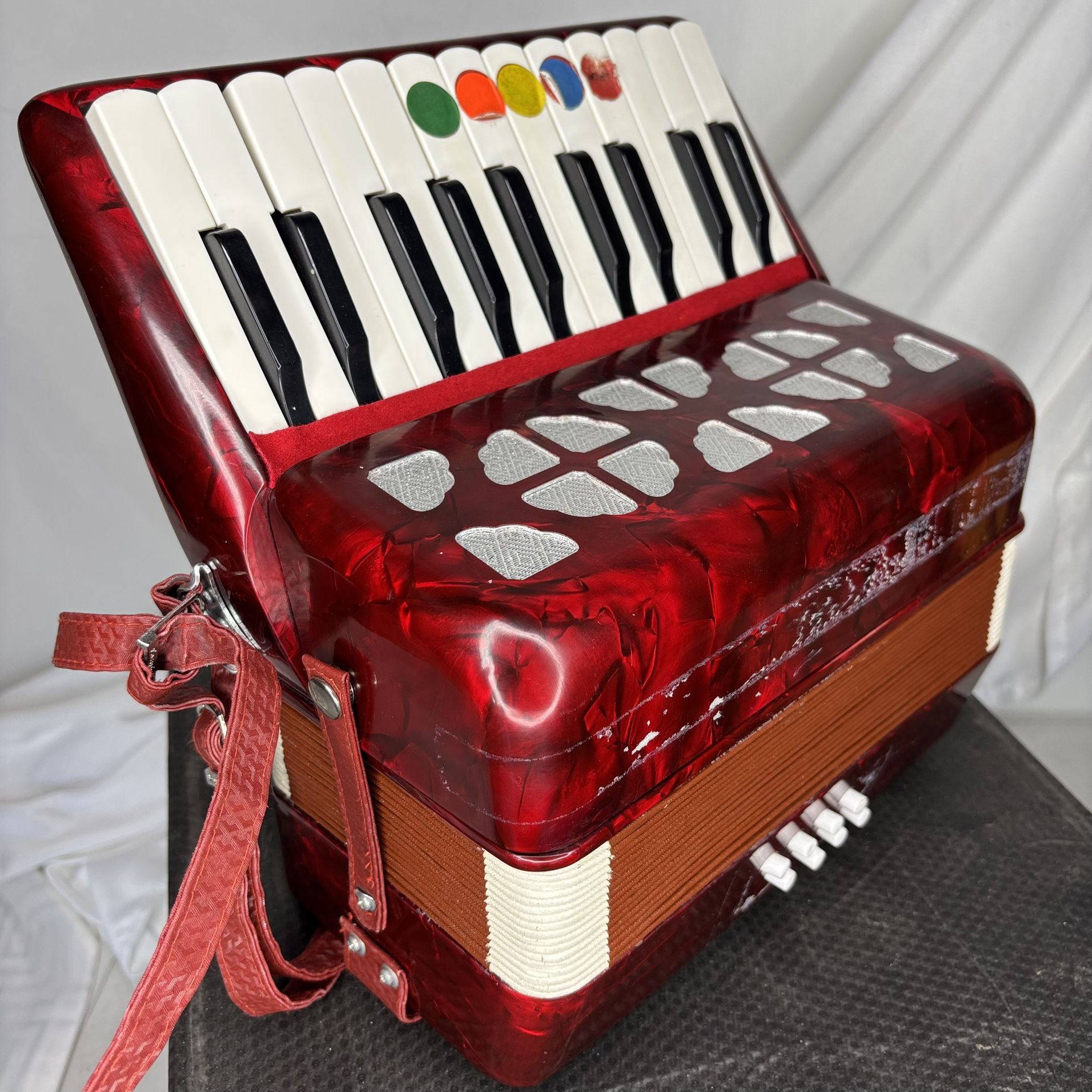Small Accordion  Acordeón Chico 