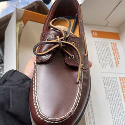 Timberland Men’s Classic Boat Shoes – Premium Full-Grain Leather (Size 11) | MD Brown 