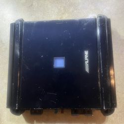 Alpine Amplifier