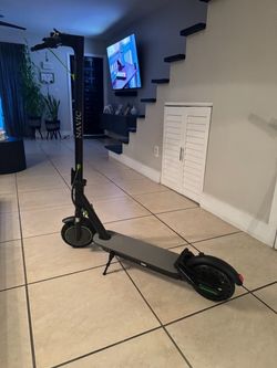Electric scooter