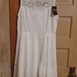  Brand New  With Tag White Dress Size XL  