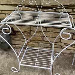 Vintage style wrought iron plant stand 