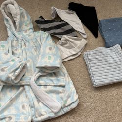 hooded bath robe + burp bibs